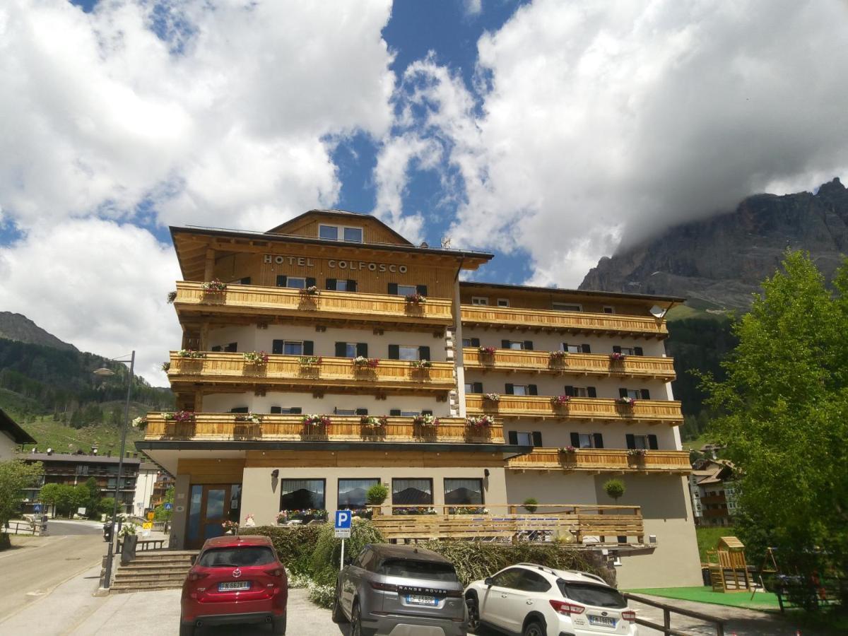 Hotel Colfosco San Martino Di Castrozza Extérieur photo
