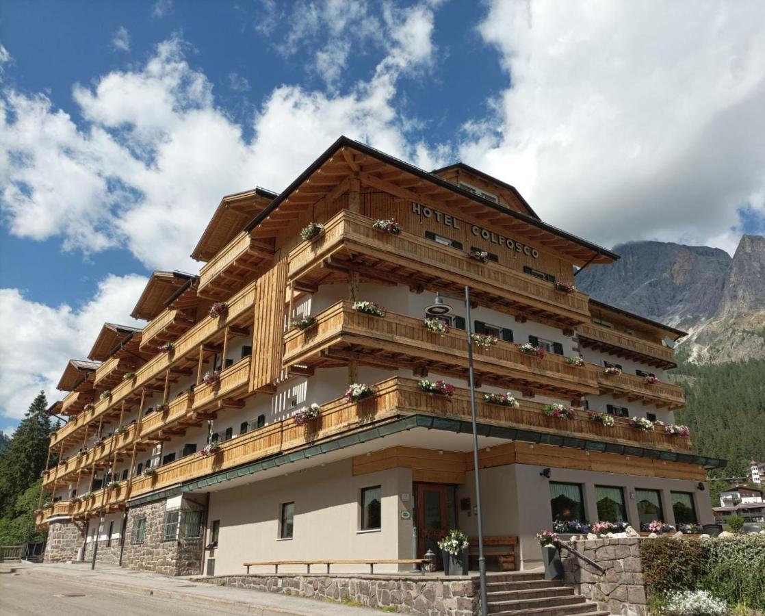 Hotel Colfosco San Martino Di Castrozza Extérieur photo
