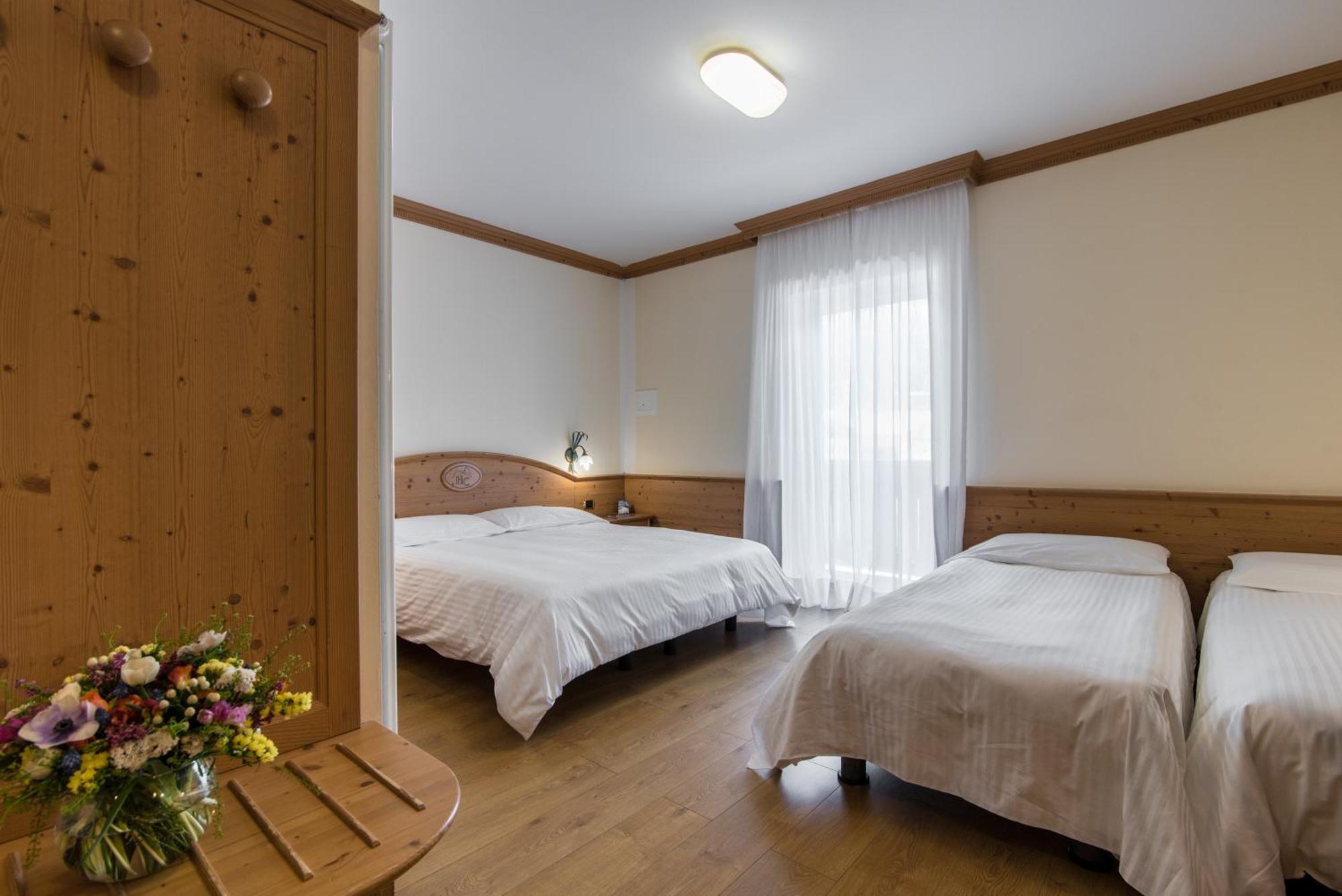 Hotel Colfosco San Martino Di Castrozza Extérieur photo